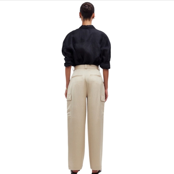 Madewell Satin High Rise Straight Cargo Trousers NWOT in Light Sand Beige 12 - Picture 4 of 9